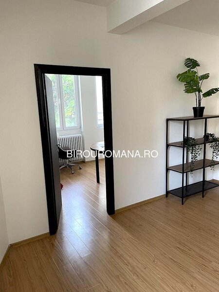 Piata Romana, birou de inchiriat ultracentral, direct proprietar